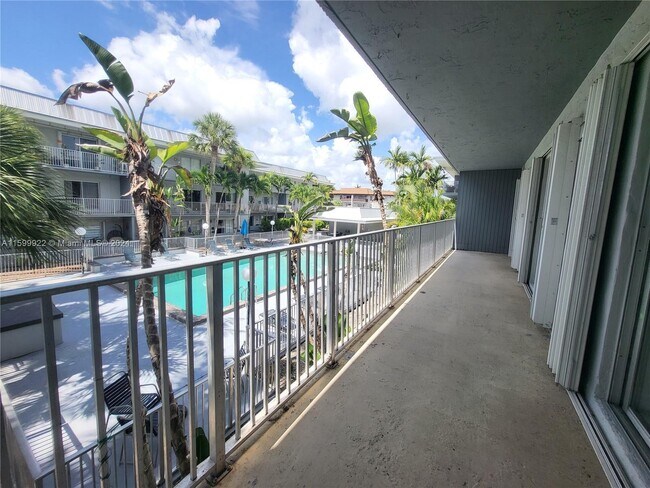 Foto del edificio - 7403 SW 82nd St