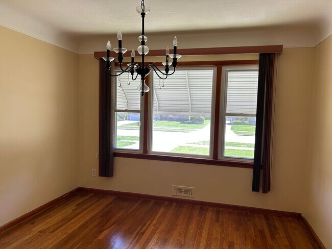 Foto del edificio - 4409 Adrian Rd