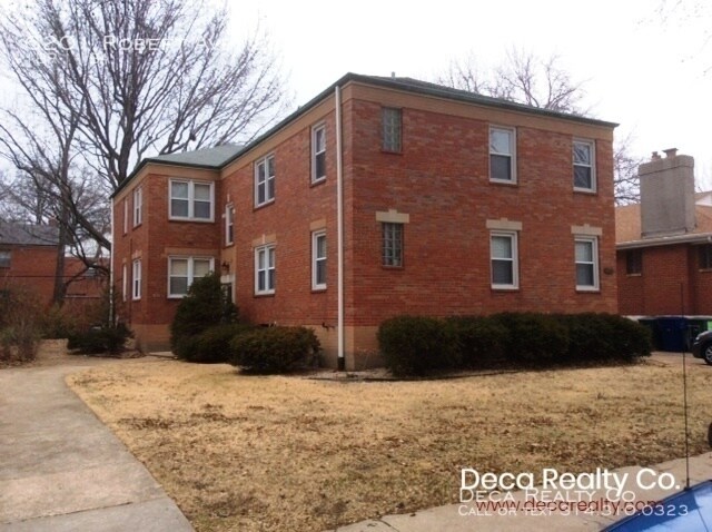 Primary Photo - 1 Bedroom Apartment in St. Louis Hills