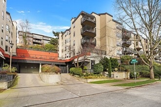 Building Photo - 410 W Roy St