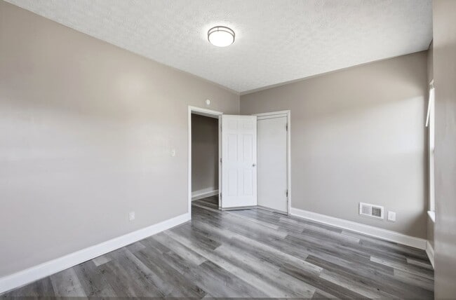 Building Photo - 393 St Clair Ave