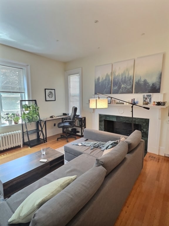 Foto del edificio - 23 Garrison Rd