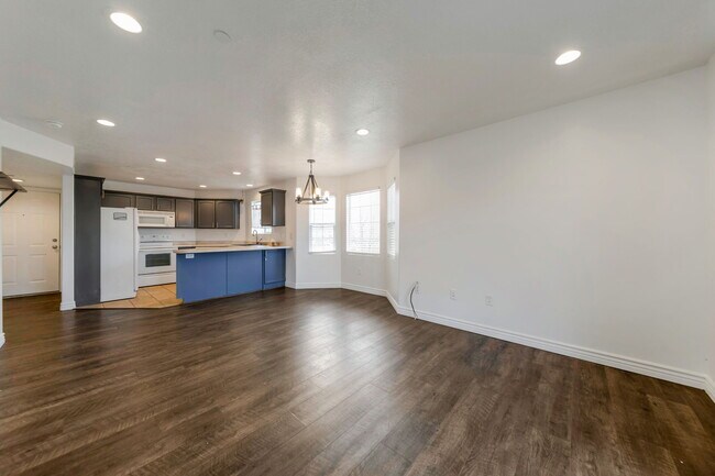 Foto del edificio - 3969 Romney Park Dr