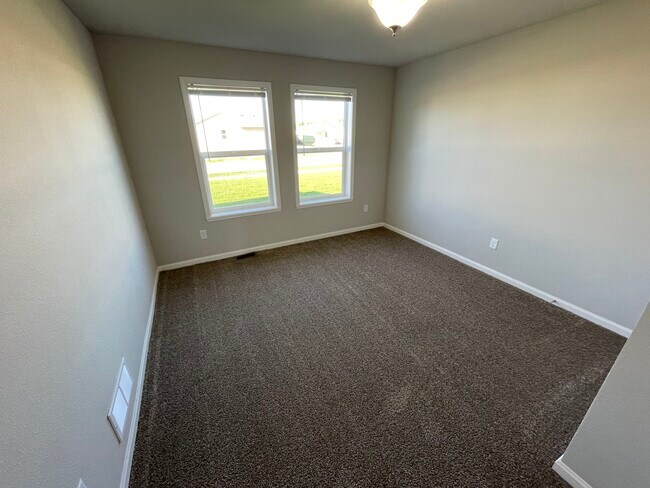 Building Photo - 2260 James Kelly Ln