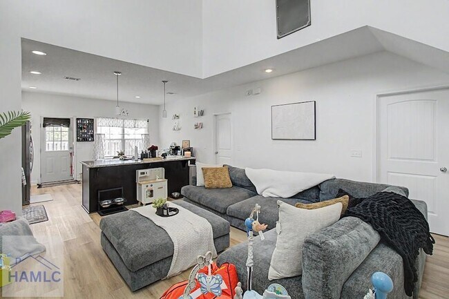 Foto del edificio - 881 Grayson Ave