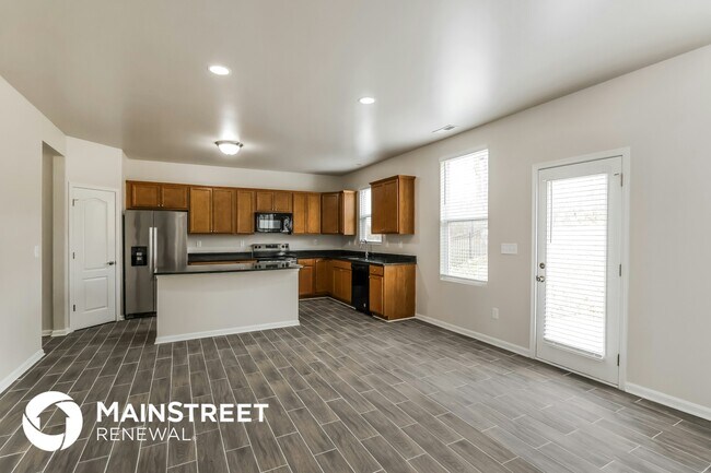 Foto del edificio - 16991 Green Crest Ln