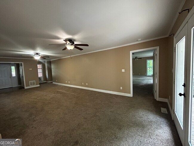 Foto del edificio - 308 Wynterhall Dr