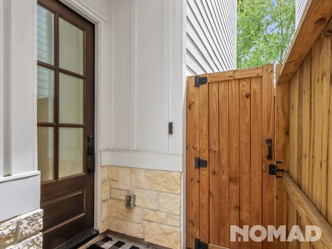 Building Photo - First Month Free on a 13 month Lease!!! 3 ...