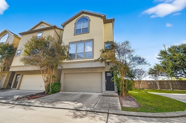 Foto del edificio - 3019 Clearview Cir