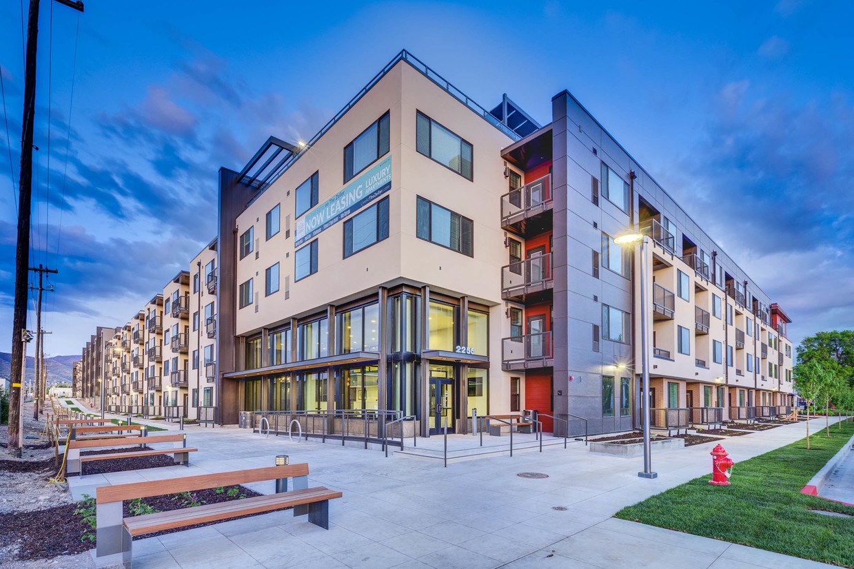 The Zeller Apartments South Salt Lake, UT