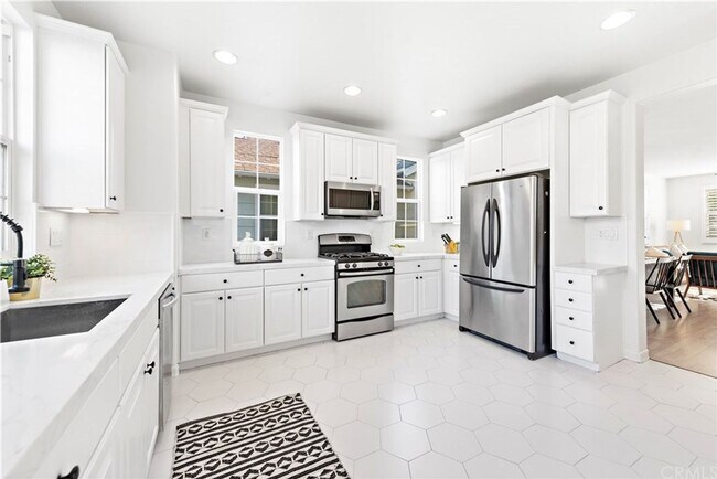 Foto del edificio - Beautiful 3 bedroom home in Ladera Ranch!
