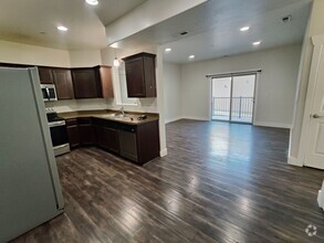 Building Photo - 91 W Springview Dr