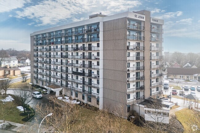 Foto del edificio - St John Tower Apartments