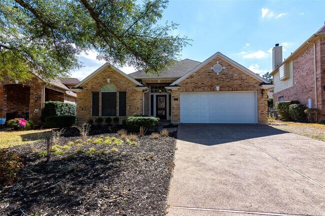 Building Photo - 10033 Planters Woods Dr