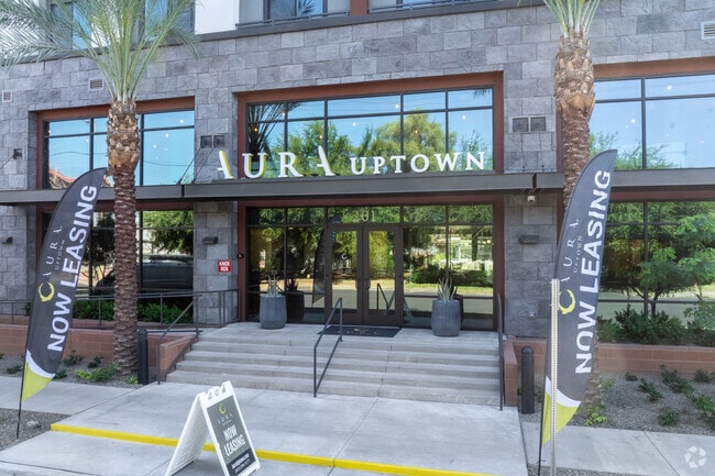 Building Photo - Aura Uptown