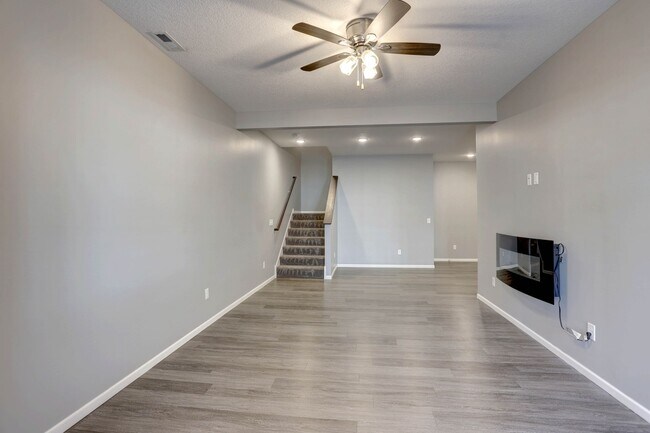 Foto del edificio - Fox Run Townhomes