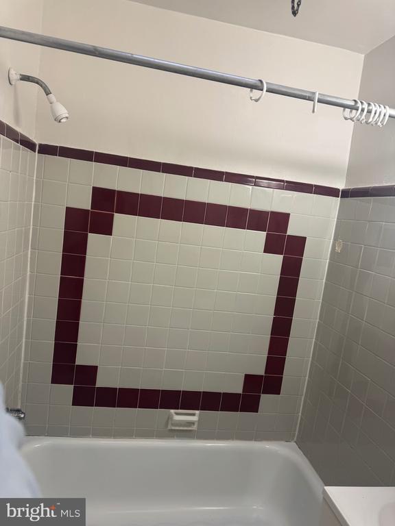 Foto del edificio - 8340 Temple Rd