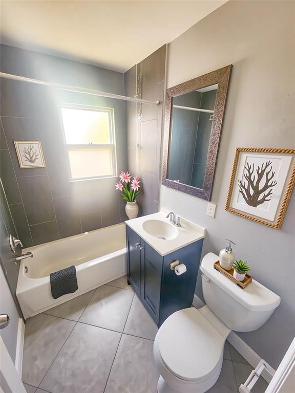 Building Photo - 519 Yelvington Ave