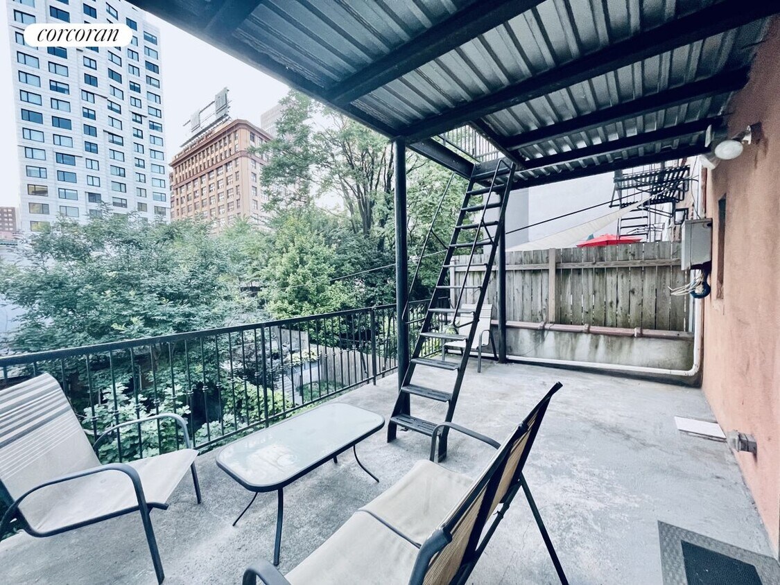 50 Duffield St, Brooklyn, NY 11201 Room for Rent in Brooklyn, NY