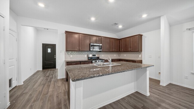 Foto del edificio - 12348 Delta Timber Rd