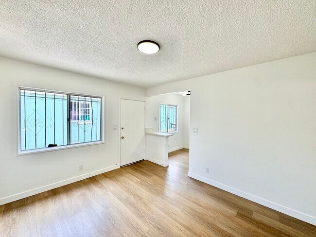 Foto del edificio - 6021 11th Ave
