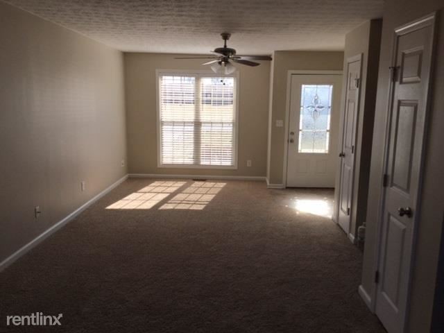 Foto del edificio - 3 br, 2 bath House - 134 Hillwood Dr