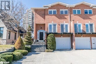 Building Photo - 44 Kempenfelt Dr