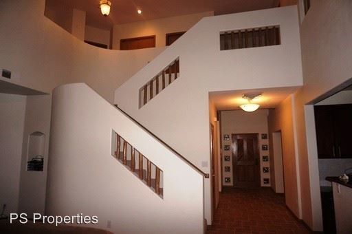 Building Photo - 4 br, 3 bath House - 12708 Sunset Ridge PL NE
