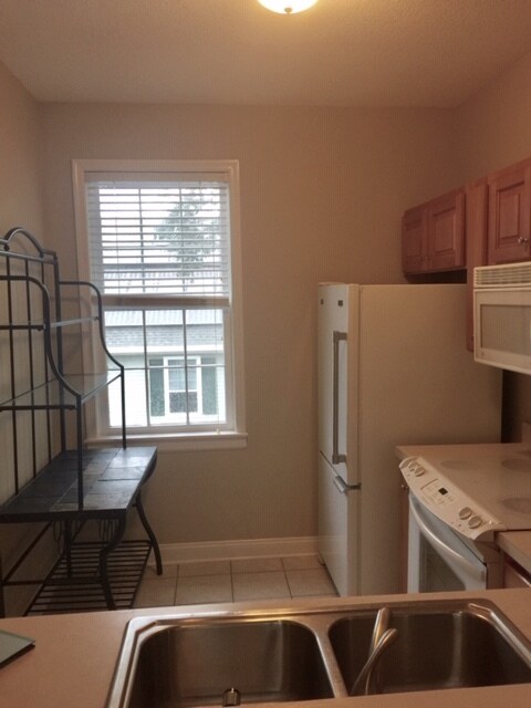 Building Photo - 5218 SW 91st Dr
