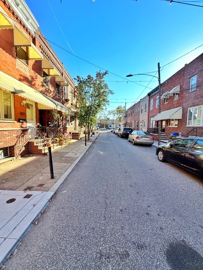 Photo - 2635 S Bouvier St House