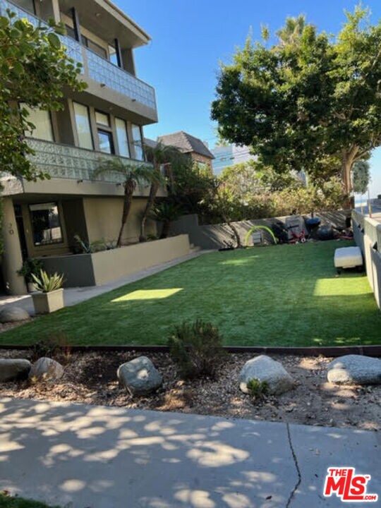 Foto del edificio - 20 28th Ave