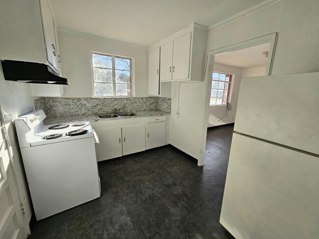 Foto del edificio - 287 Oak Ln