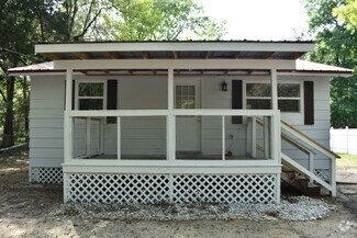 Building Photo - 159 Sycamore Dr