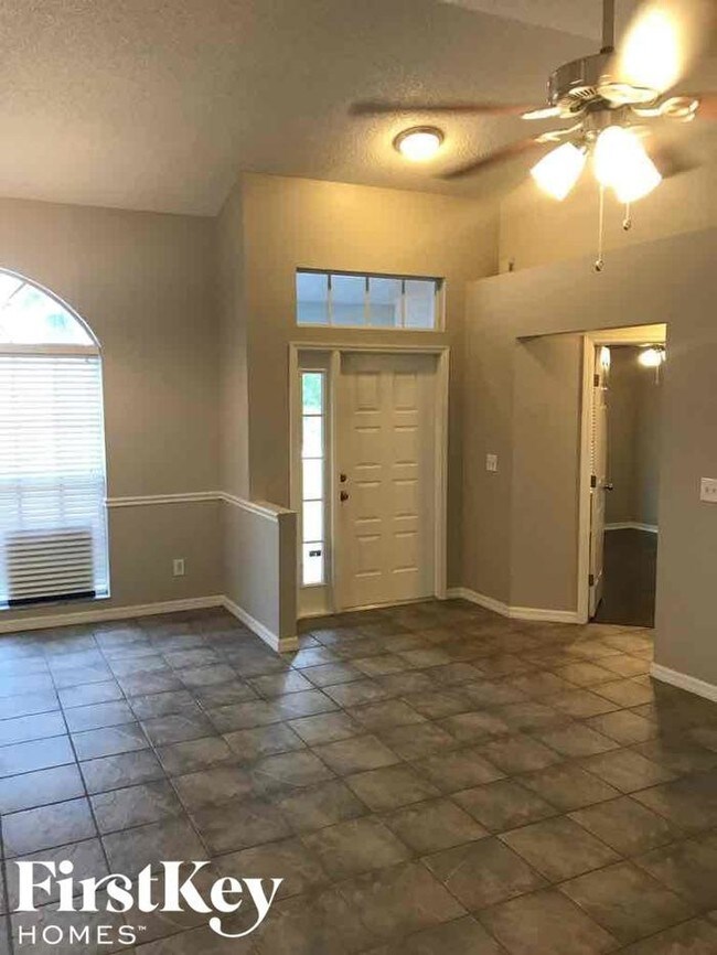 Foto del edificio - 4657 SW Pearl St