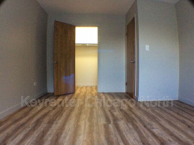 Building Photo - 3618 Salem Walk