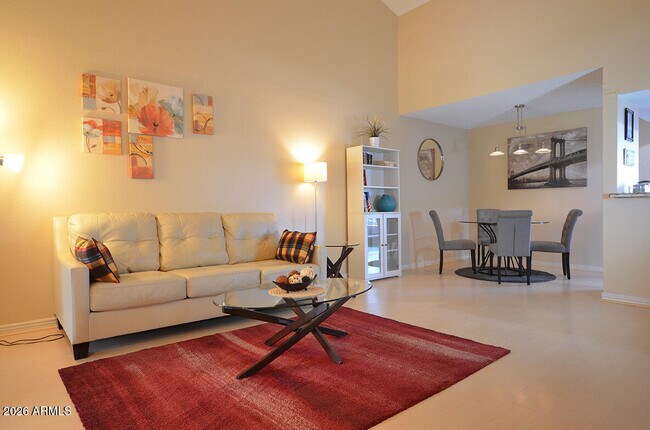 Foto del edificio - 9550 N 94th Pl
