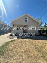 Building Photo - 1034 E 800 S
