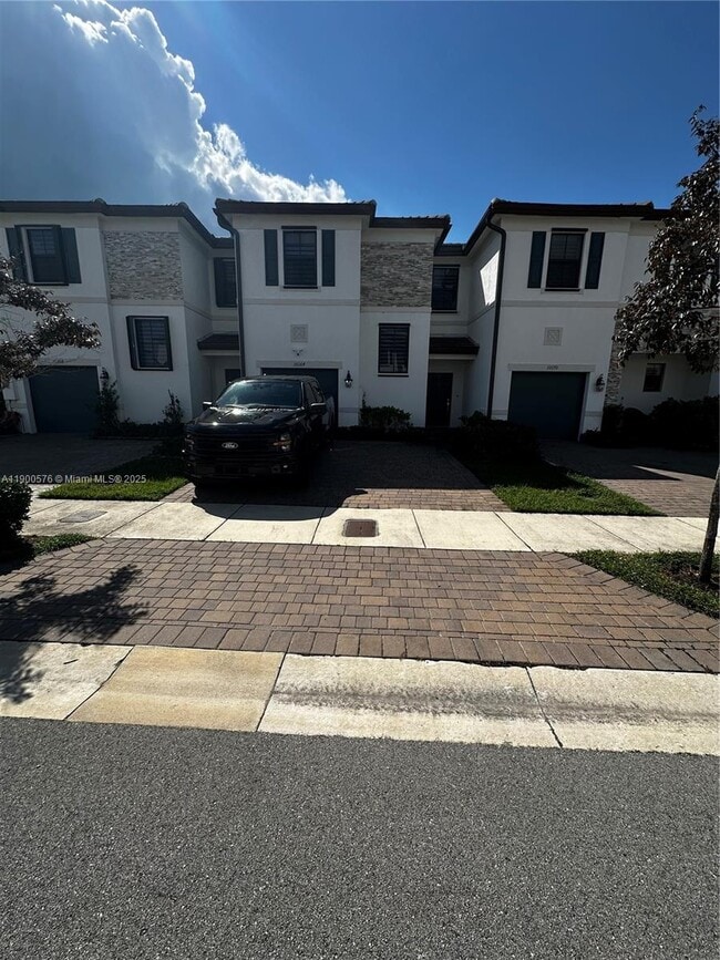 Building Photo - 10164 SW 231st Ln