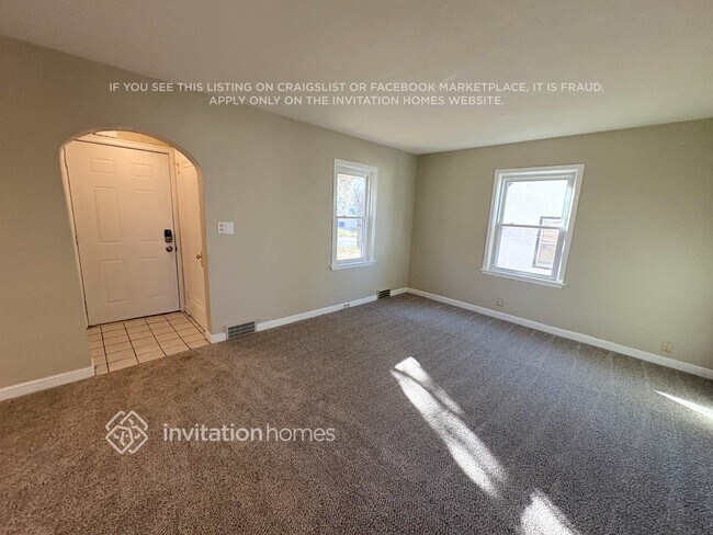 Foto del edificio - 1923 Arlington Ave E