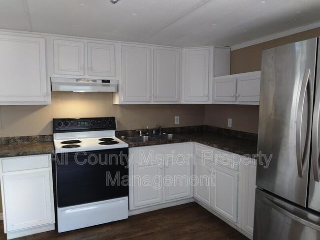 Building Photo - 1011 NW 42nd Ln