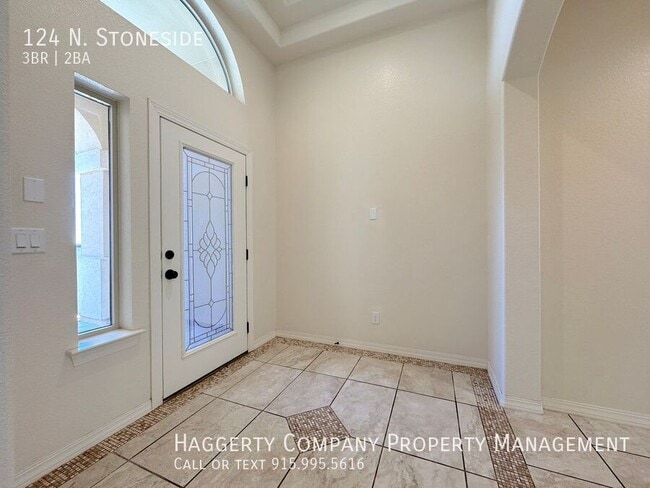 Building Photo - 124 N. Stoneside-