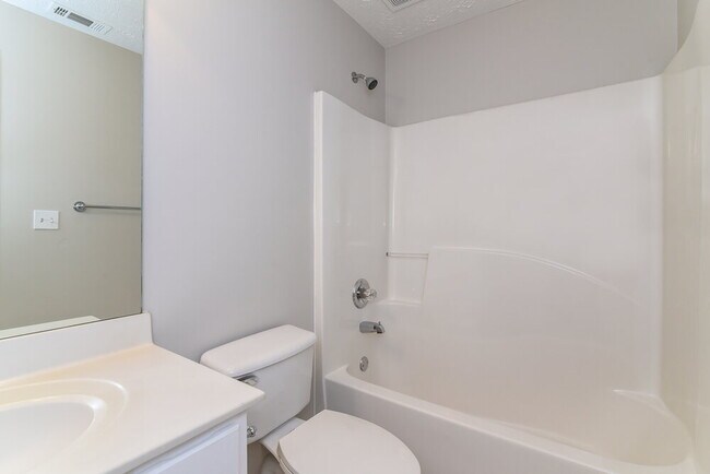 Foto del edificio - 1129 Olde Hinge Way