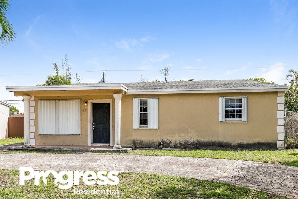 Foto principal - 541 N 68th Way