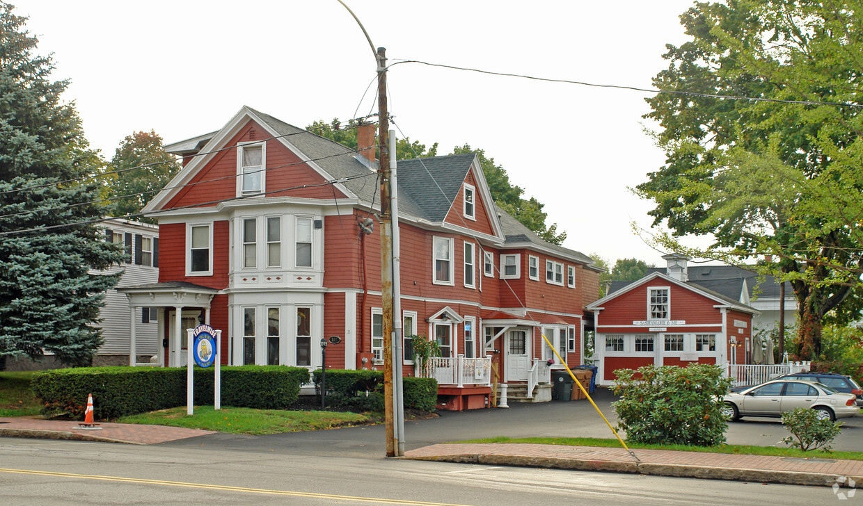 Primary Photo - 307 Main St