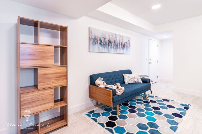 Foto del edificio - 2166 SW 14th Terrace