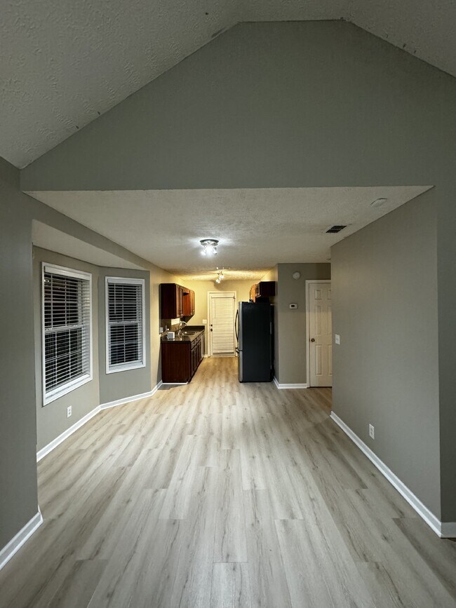 Foto del edificio - "Charming 3-Bedroom, 2-Bath Home on Santan...