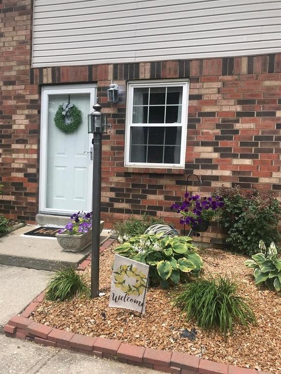 550 Darby Creek Rd, Lexington, KY 40509 Condo for Rent in Lexington