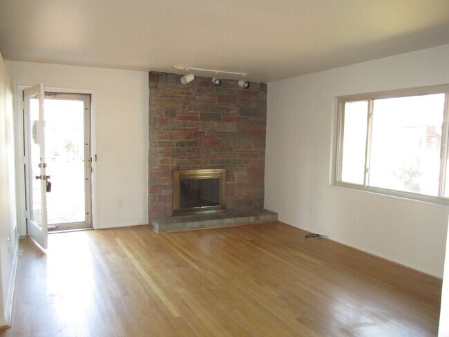 Foto del edificio - 5712 2nd St S