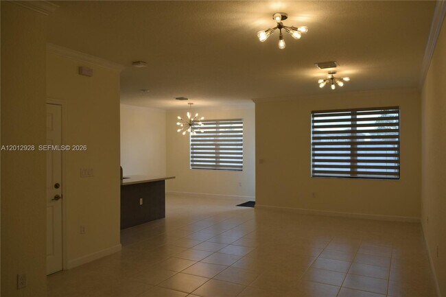 Foto del edificio - 3384 W 100th Terrace