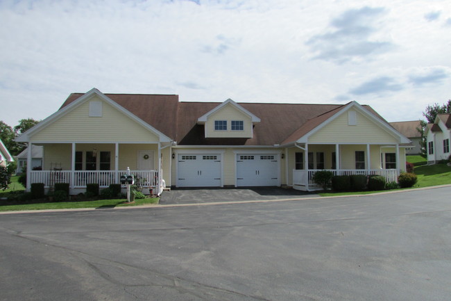 Villas - Parkwood Heights- Senior Living